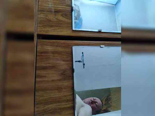 Ice_Ice_Baby webcam