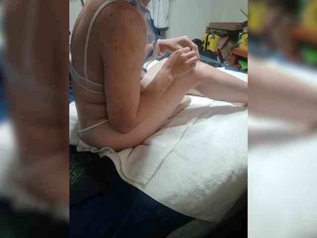 Sweethana89 webcam