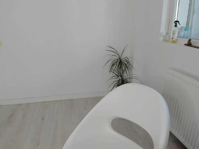 DiamondKay's BongaCams show and profile