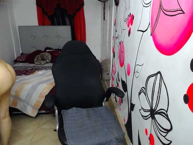 Ameliarizo's BongaCams show and profile