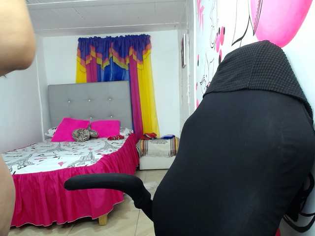 Ameliarizo's BongaCams show and profile