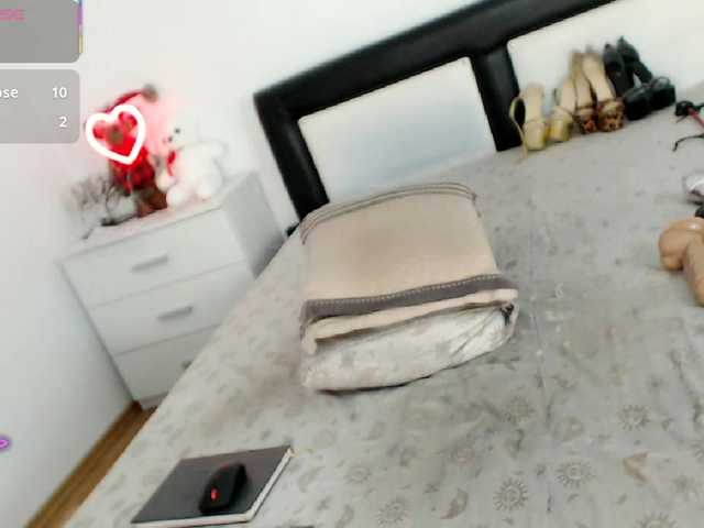 elliza717's BongaCams show and profile