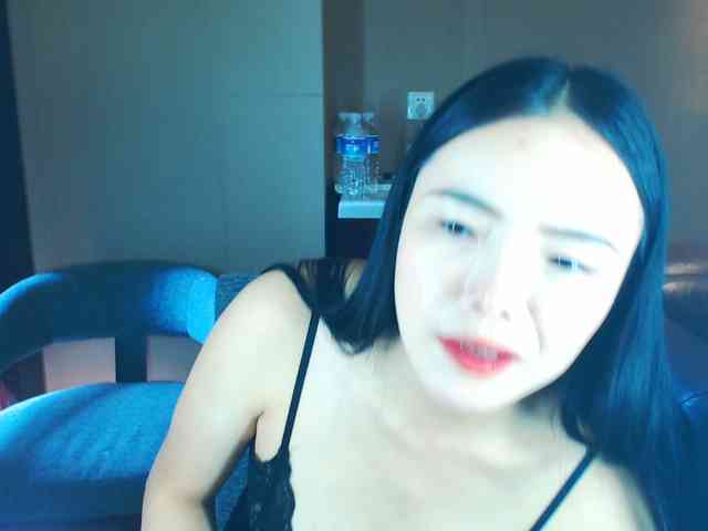 AnneJiang webcam