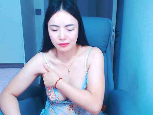 AnneJiang webcam