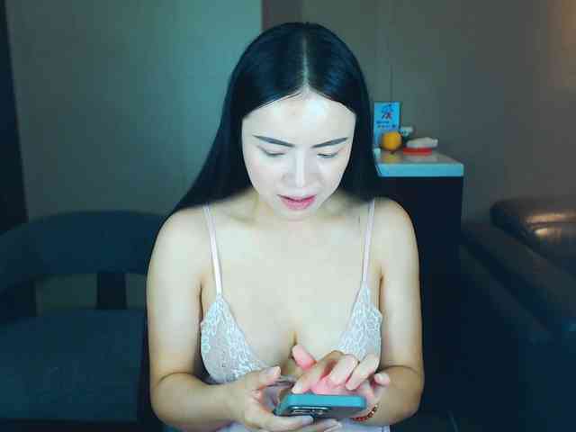 AnneJiang webcam