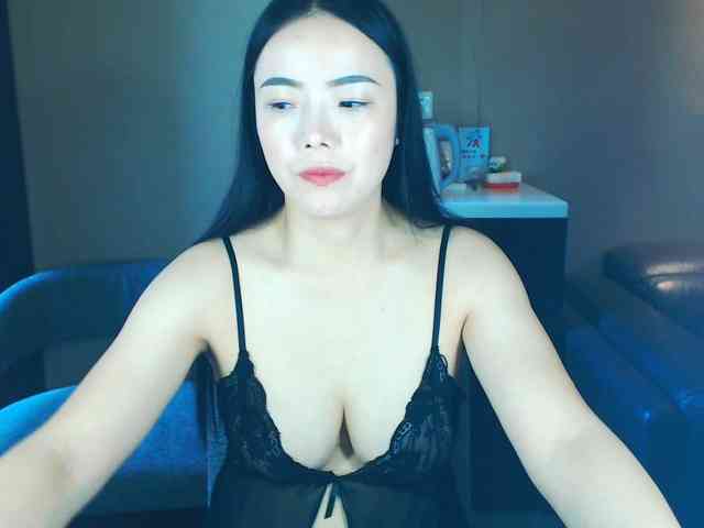 AnneJiang webcam