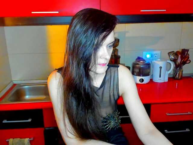 SexQueen11's BongaCams show and profile