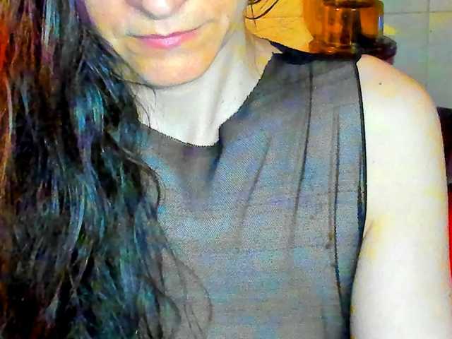 SexQueen11's BongaCams show and profile