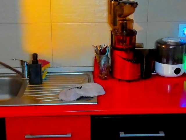 SexQueen11's BongaCams show and profile