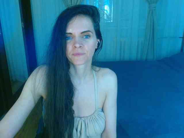 SexQueen11 webcam