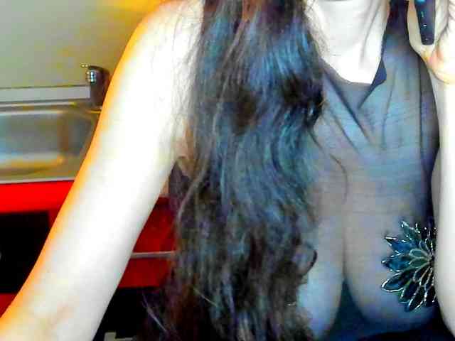 SexQueen11 webcam