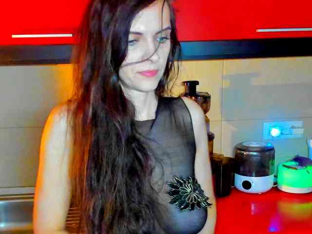SexQueen11 webcam