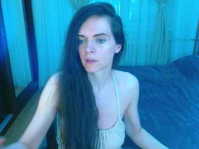 SexQueen11 webcam