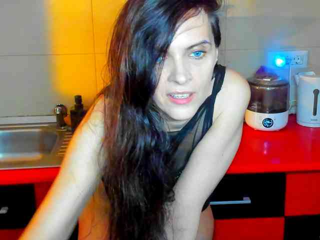 SexQueen11 webcam