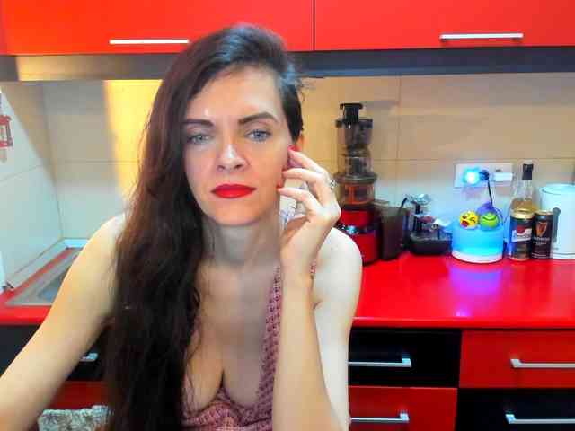 SexQueen11 webcam