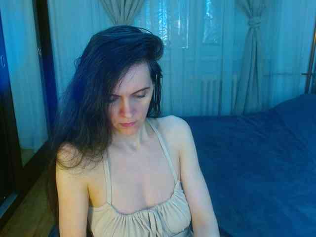 SexQueen11 webcam