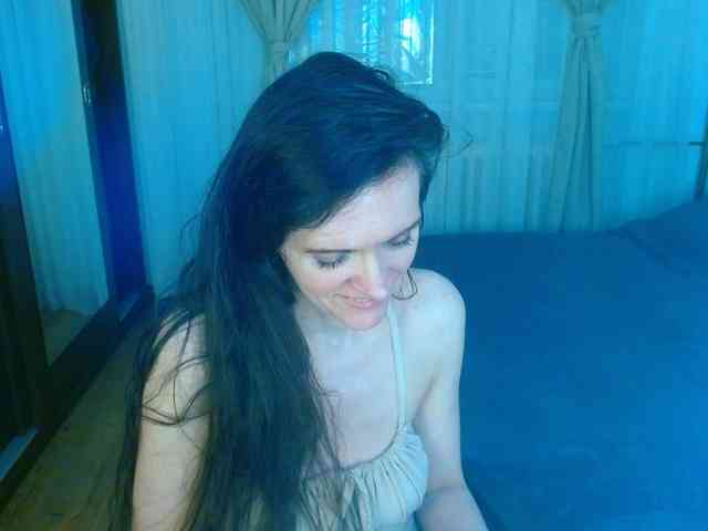 SexQueen11 webcam