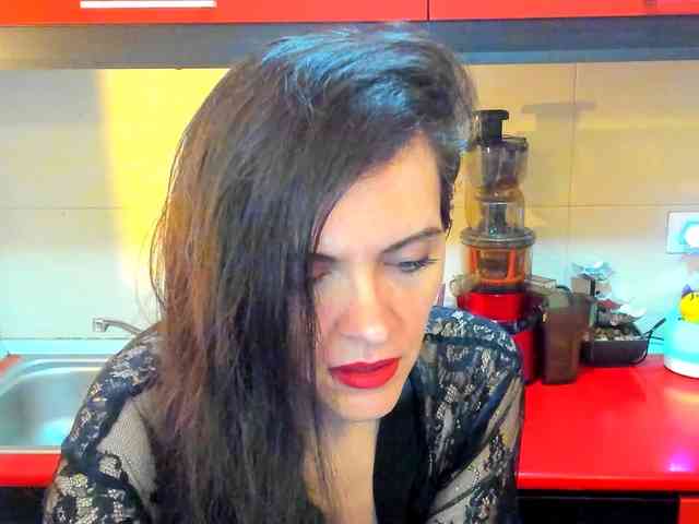 SexQueen11 webcam