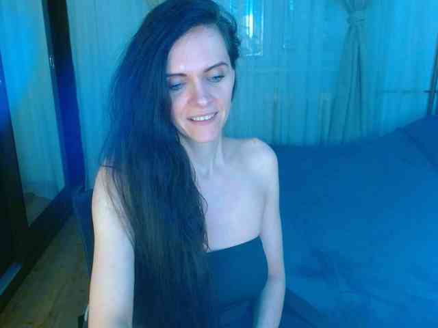 SexQueen11 webcam