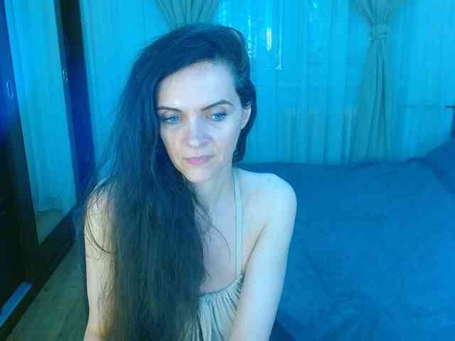 SexQueen11 webcam