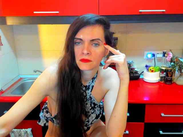 Модель: SexQueen11
