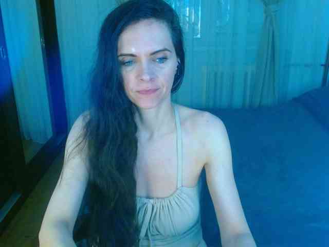 SexQueen11 webcam