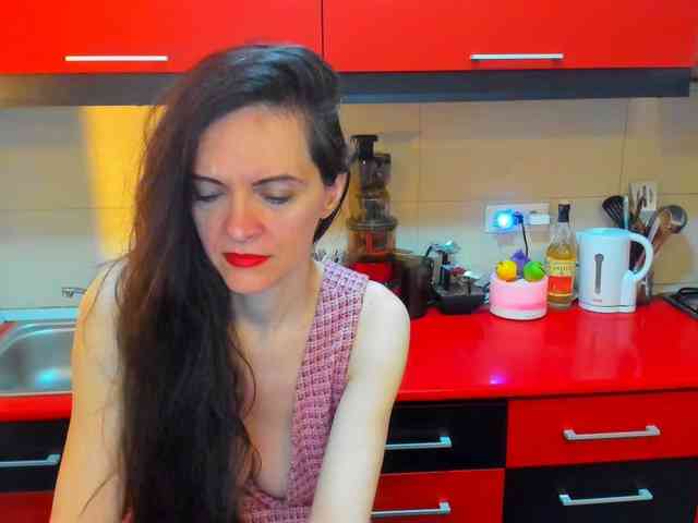 SexQueen11 webcam