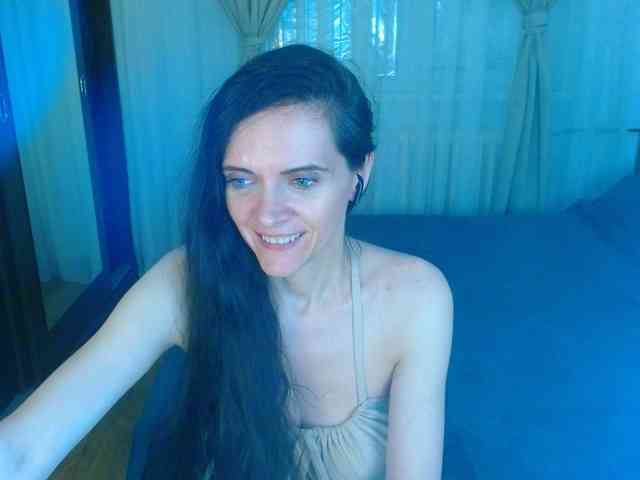 SexQueen11 webcam