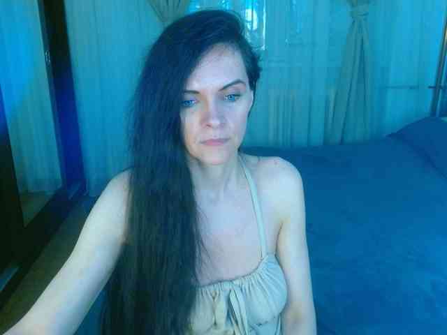 SexQueen11 webcam