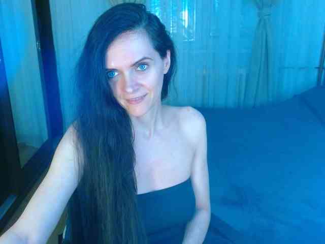 SexQueen11 webcam