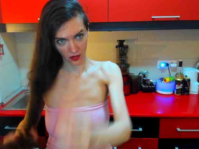 SexQueen11 webcam