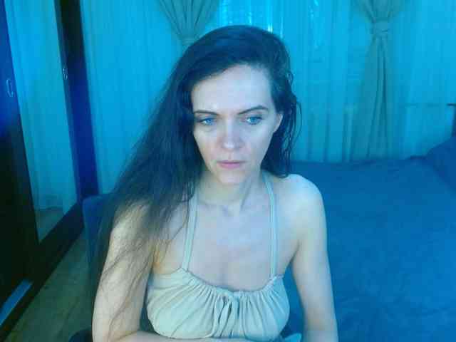 SexQueen11 webcam