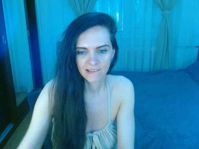 SexQueen11 webcam