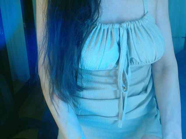 SexQueen11 webcam