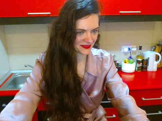 SexQueen11 webcam