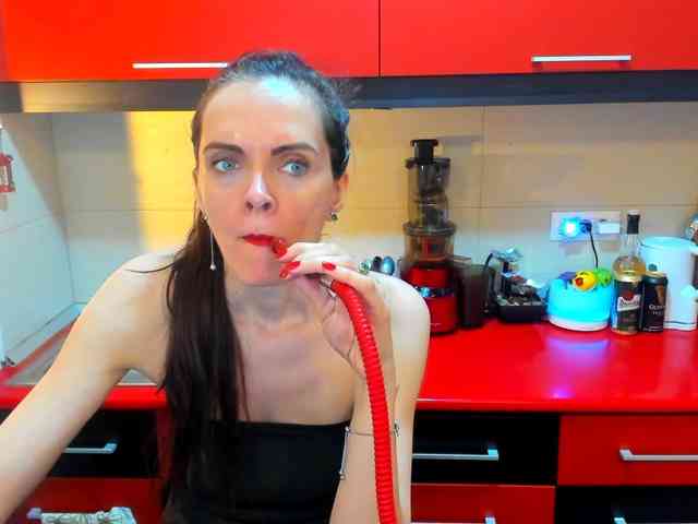 SexQueen11 webcam