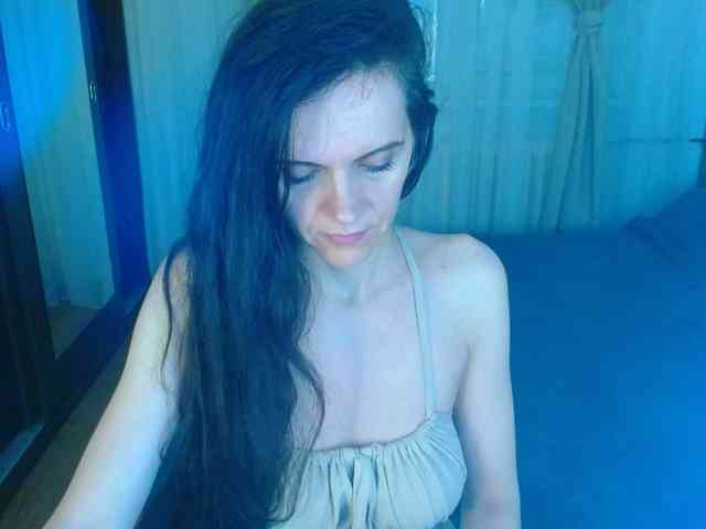 SexQueen11 webcam