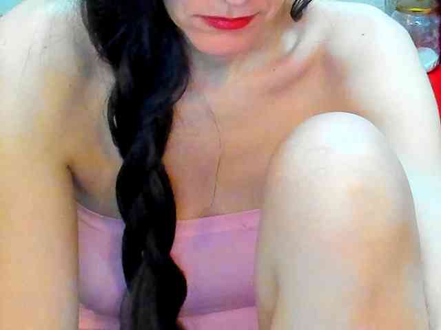 SexQueen11 webcam