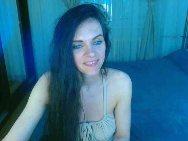 SexQueen11 webcam