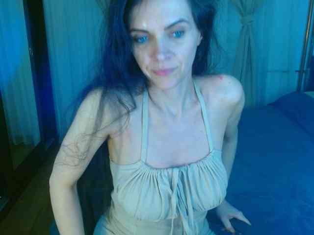 SexQueen11 webcam
