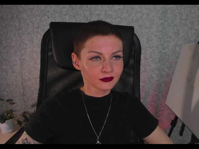 -yeshka-'s BongaCams show and profile