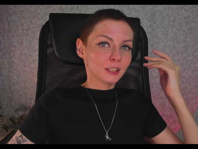 -yeshka-'s BongaCams show and profile