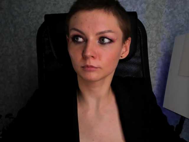 -yeshka-'s BongaCams show and profile