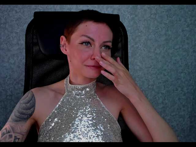 -yeshka-'s BongaCams show and profile