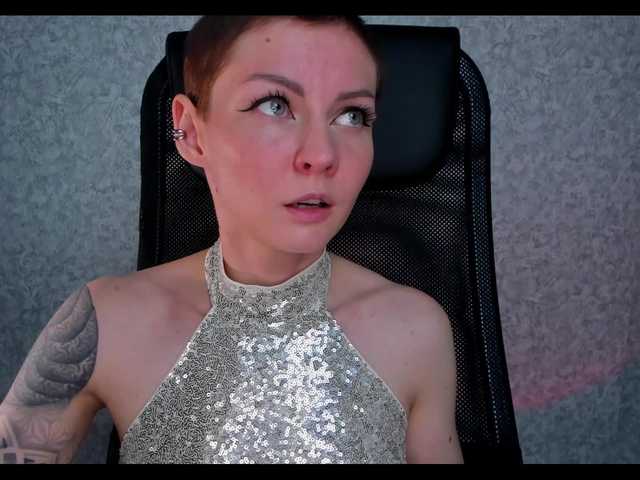 -yeshka-'s BongaCams show and profile