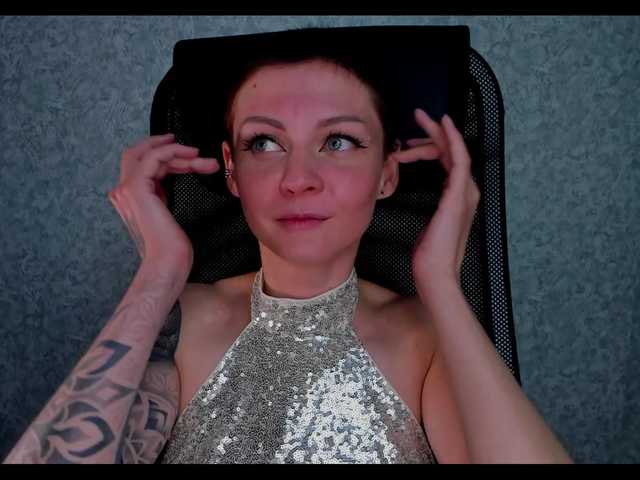 -yeshka-'s BongaCams show and profile