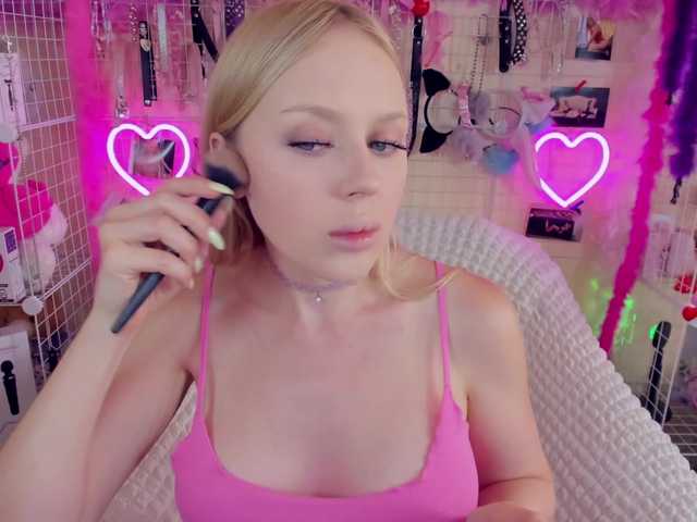 MindyKally