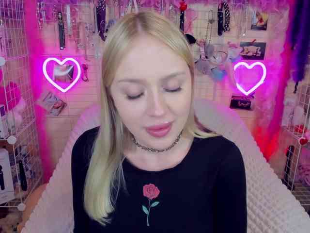 MindyKally