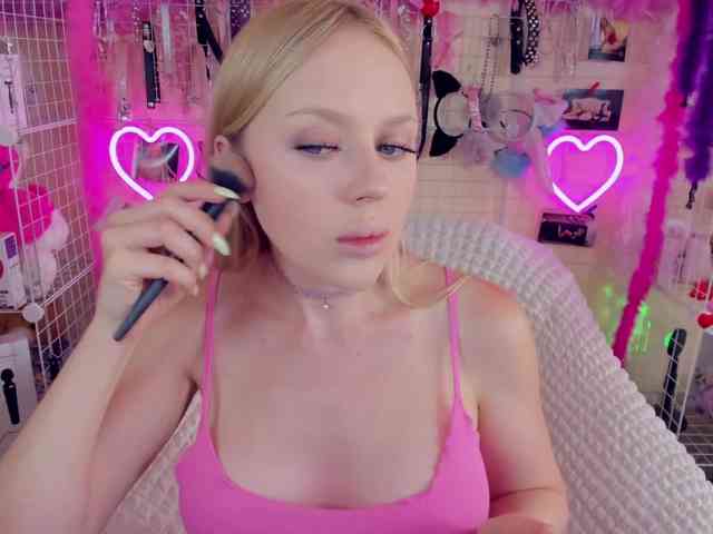 MindyKally