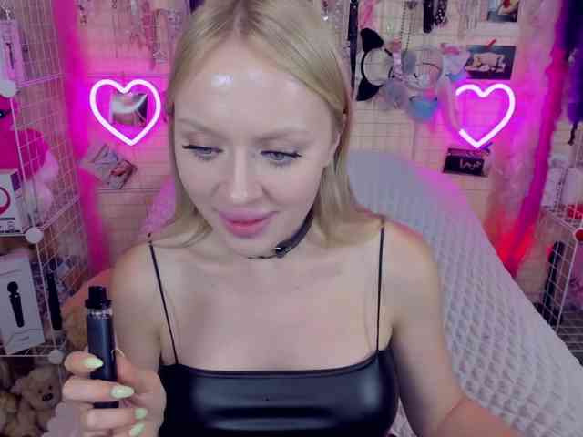 MindyKally